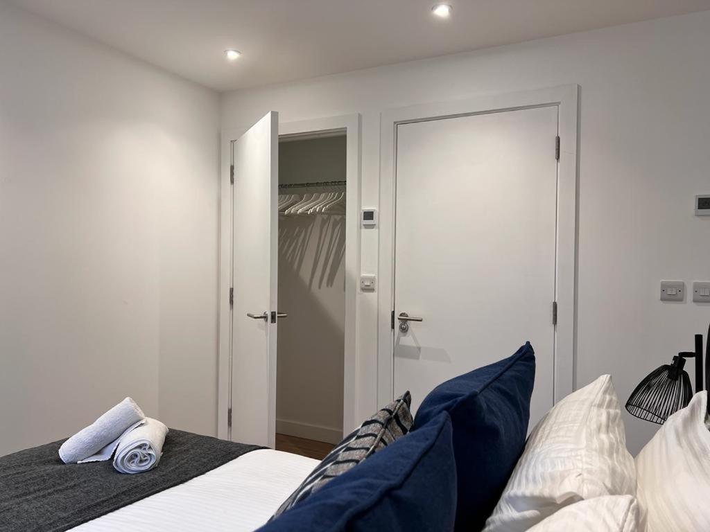 Chapel - Central Studio Apartment バース エクステリア 写真